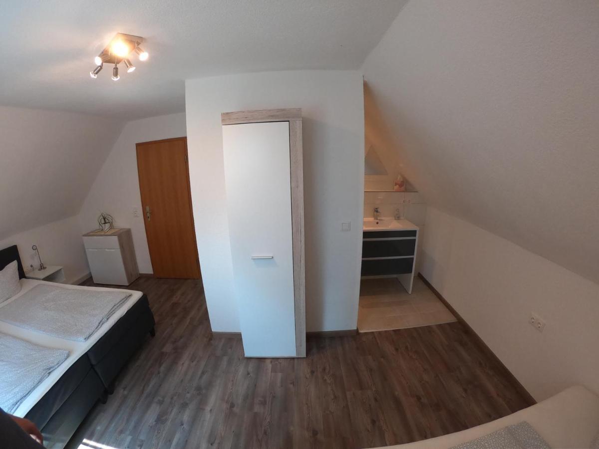 Appartement "Onkel Tom'S Huette" à Altendorf  Extérieur photo