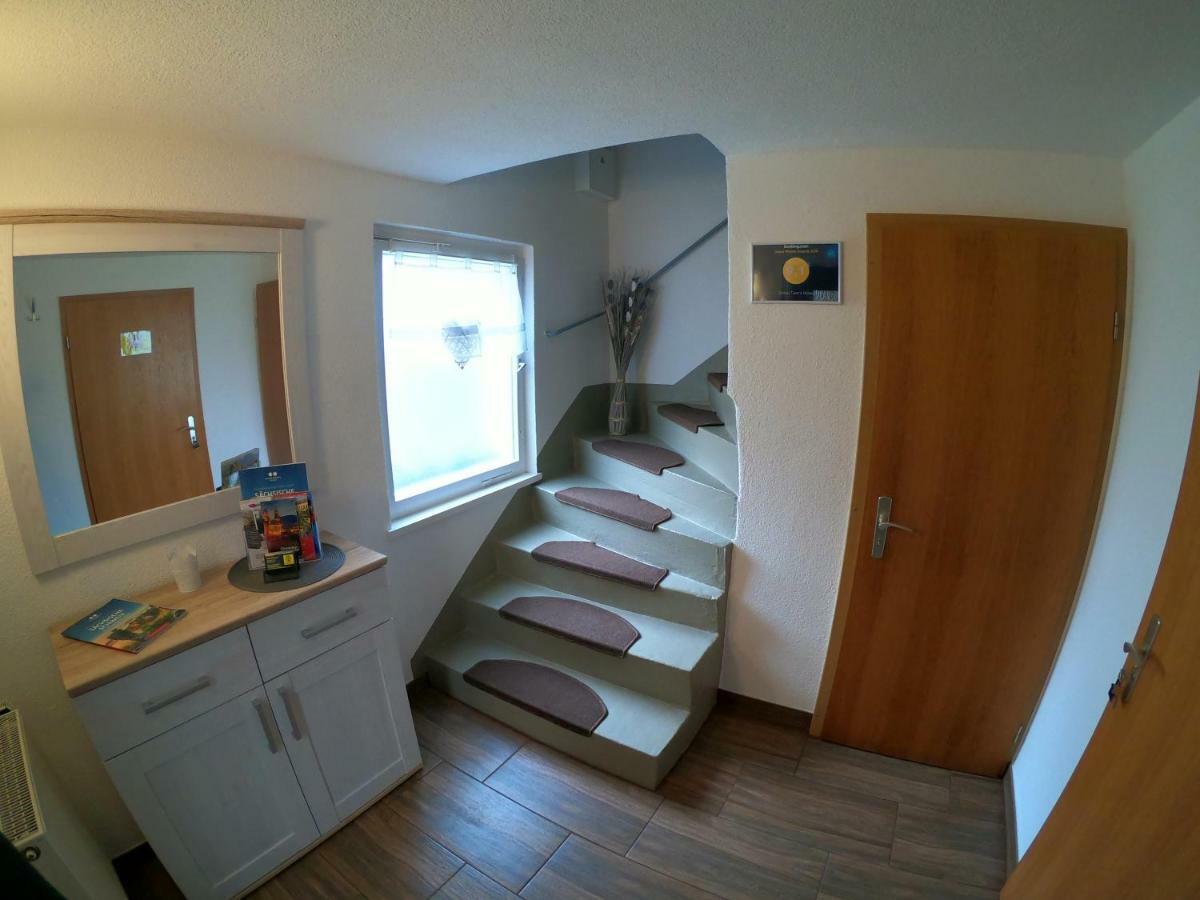 Appartement "Onkel Tom'S Huette" à Altendorf  Extérieur photo
